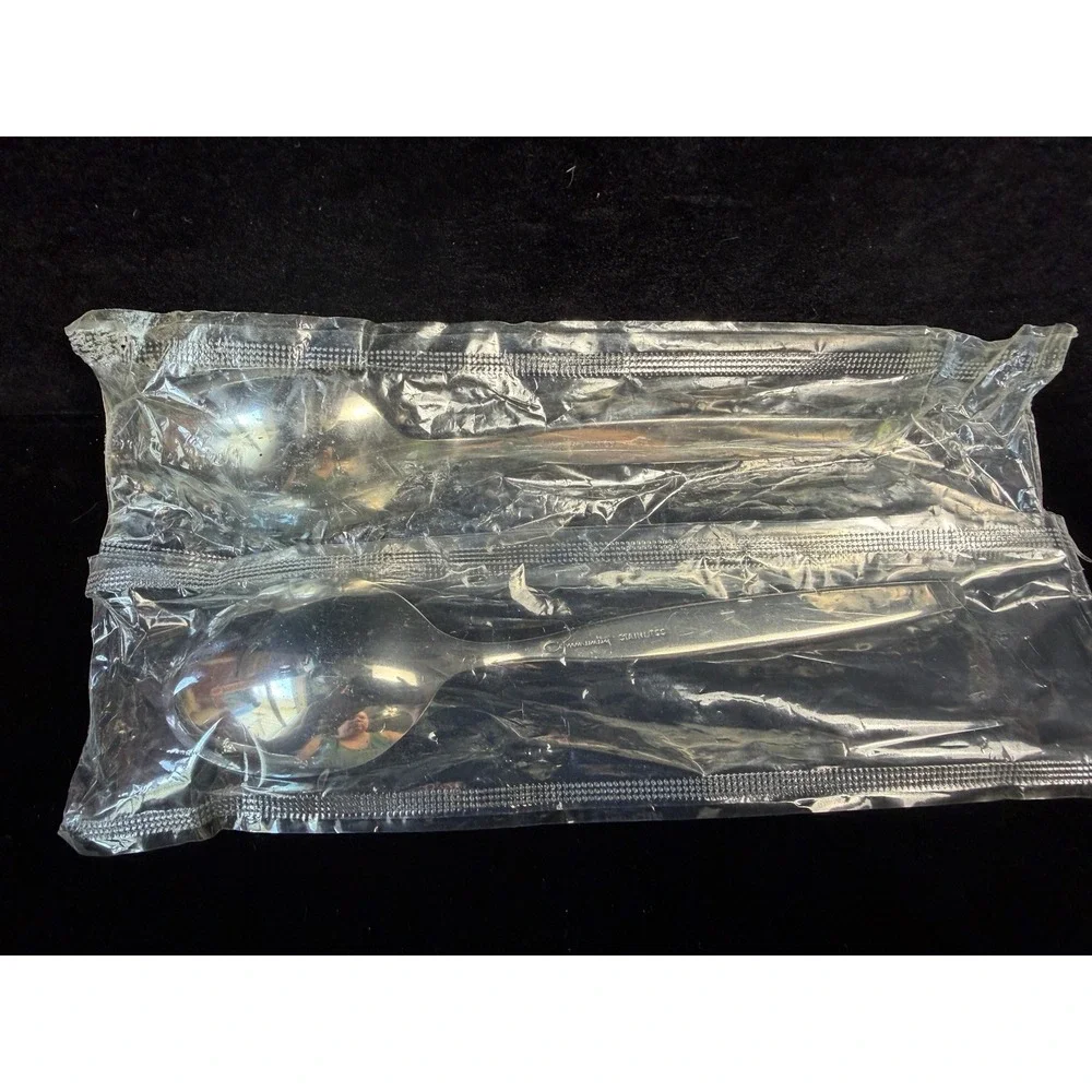 Oneida Community Stainless Steel Soup Spoons - Set of 2 Vintage Frost Fire - NEW